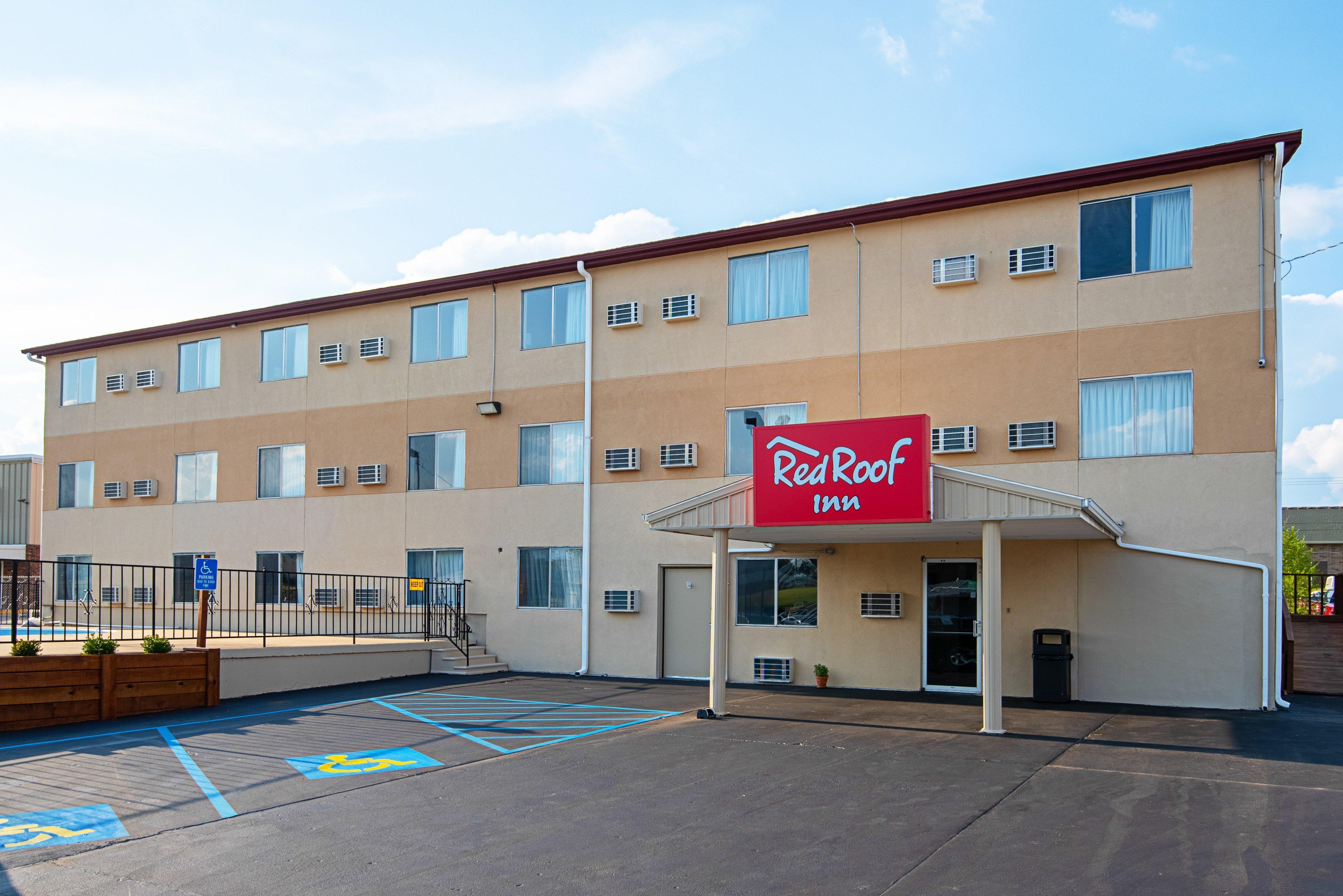 Red Roof Inn Cameron Eksteriør bilde
