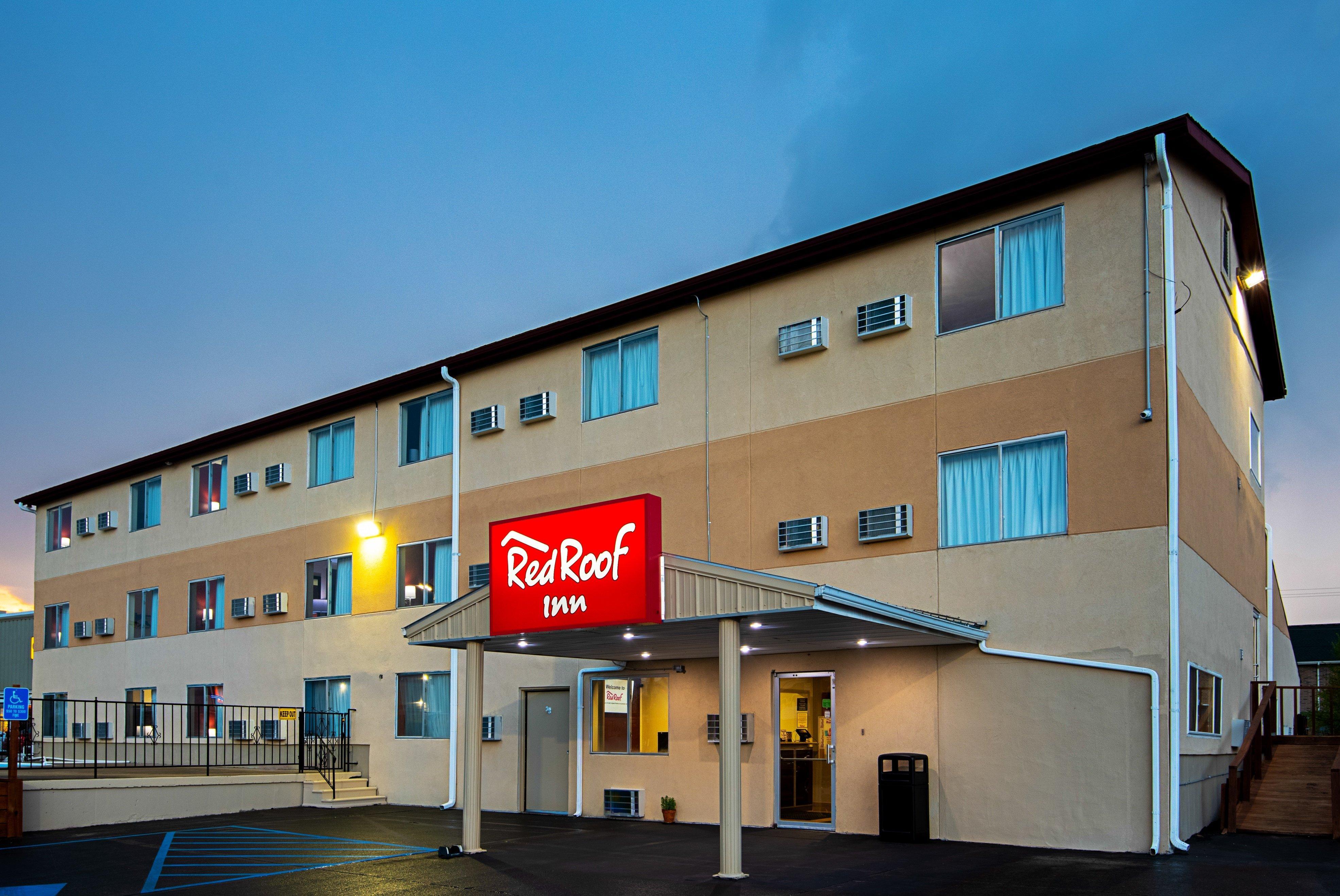 Red Roof Inn Cameron Eksteriør bilde